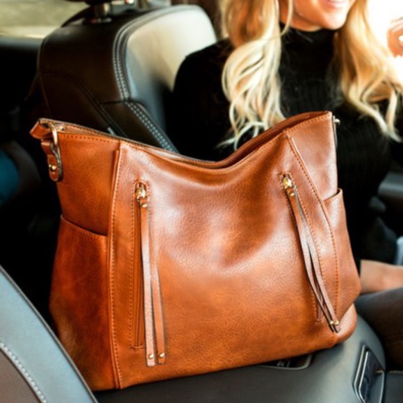 Purse - Picture 2 of 2